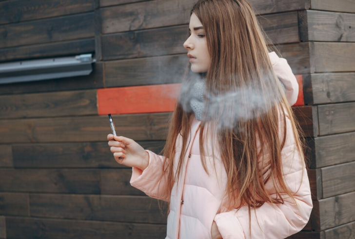 Tips to Stop Vaping: Understanding Your Habits and Triggers.